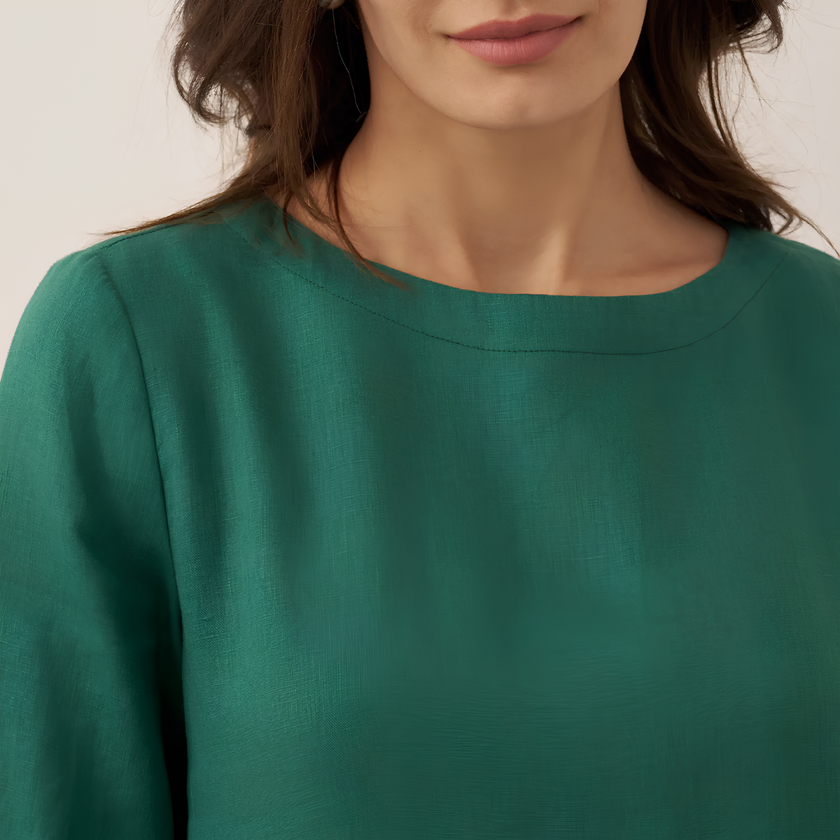 Plissiertes Leinen-Midikleid