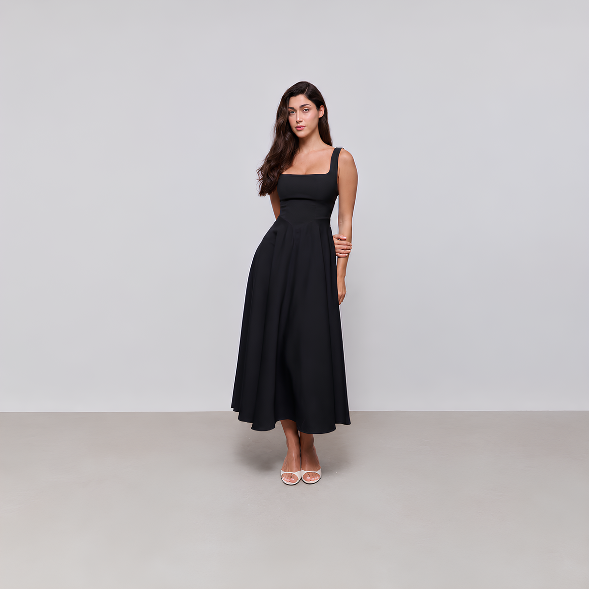 Midikleid Luna mit Karree-Ausschnitt